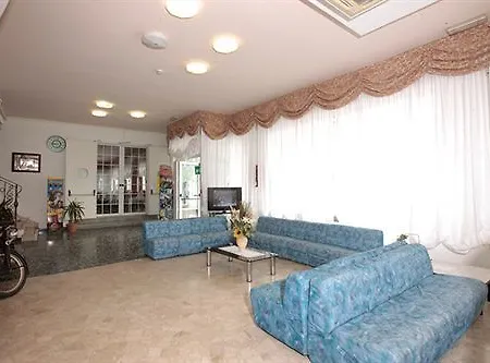 Aurelio 3* Чезенатико